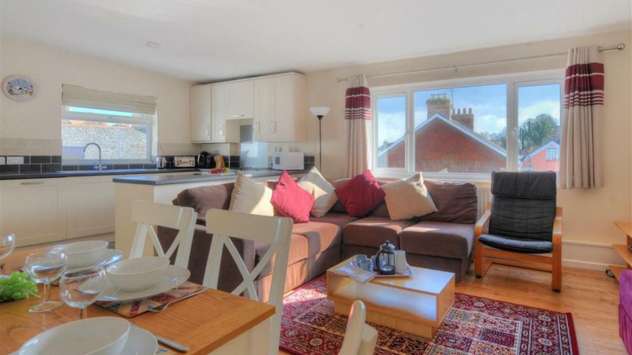 2 Mill Green Court Apartment Lyme Regis Ngoại thất bức ảnh